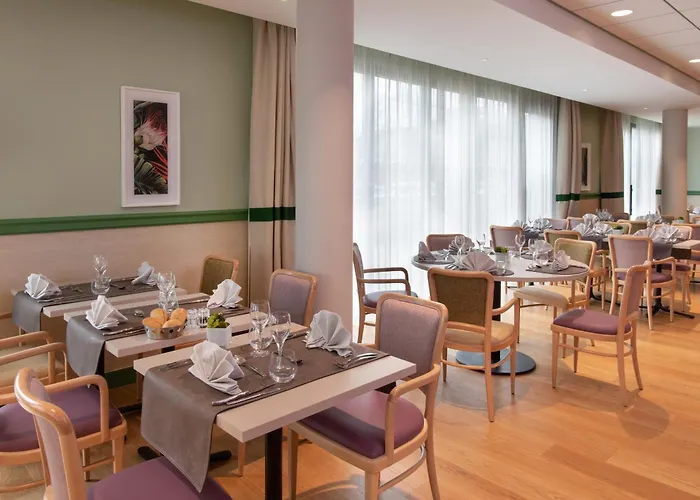 Aparthotel Domitys Les Botanistes